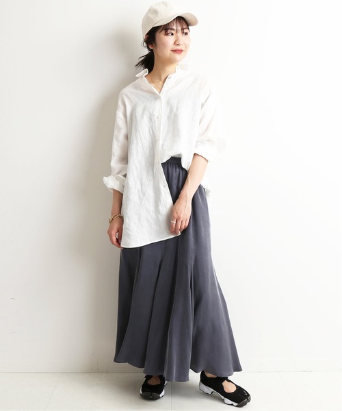 SLOBE IENA（スローブイエナ）の「フィブリルサテンフレアスカート【ウエストゴム/手洗い可能】◆（スカート・レディース・ブルー系その他/アイボリー/ネイビー/カーキ・38/36）」の12枚目の写真