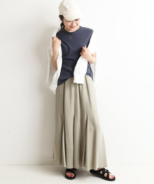 SLOBE IENA（スローブイエナ）の「フィブリルサテンフレアスカート【ウエストゴム/手洗い可能】◆（スカート・レディース・ブルー系その他/アイボリー/ネイビー/カーキ・38/36）」の21枚目の写真