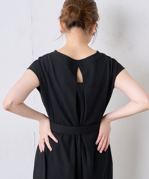 natural couture（ナチュラルクチュール）の「Dかんベルト付きサーマルワンピース（ワンピース・レディース・アイボリー/ブラック/グリーン系その他/ラベンダー/キャメル・FREE）」の16枚目の写真