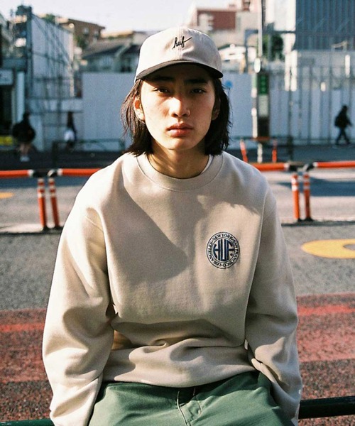 HUF（ハフ）の「FORMLESS SCRIPT 6 PANEL　HUF ハフ キャップ（キャップ・メンズ・ベージュ/オリーブ・O/S）」の3枚目の写真