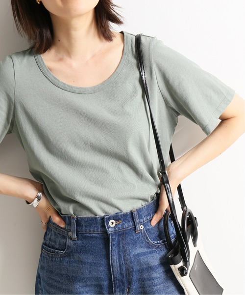 SLOBE IENA(スローブイエナ)の「ドライ天竺ニュアンスネックTシャツ【手洗い可能】◆(Tシャツ/カットソー・レディース・ライトグレー/グリーン/チャコールグレー/ブラック系その他・FREE)」の4枚目の写真