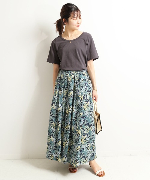 SLOBE IENA(スローブイエナ)の「ドライ天竺ニュアンスネックTシャツ【手洗い可能】◆(Tシャツ/カットソー・レディース・ライトグレー/グリーン/チャコールグレー/ブラック系その他・FREE)」の5枚目の写真