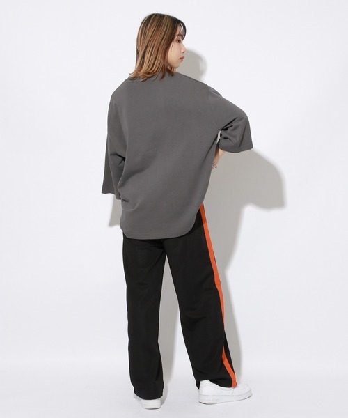 PBLIM（ページボーイリム）の「【PAGEBOYLIM】シシュウロゴビックT（Tシャツ/カットソー・レディース・チャコールグレー/ブラック/オレンジ・MEDIUM/LARGE）」の19枚目の写真