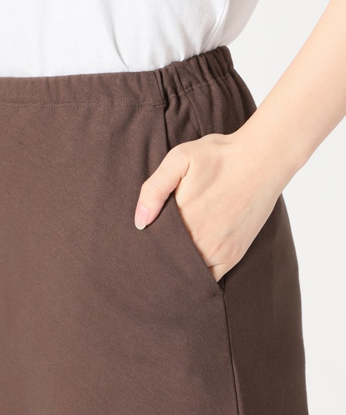 SLOBE IENA（スローブイエナ）の「強撚天竺ロングフレアスカート【ウエストゴム/手洗い可能】◆（スカート・レディース・ブラック/ブラウン・FREE）」の17枚目の写真