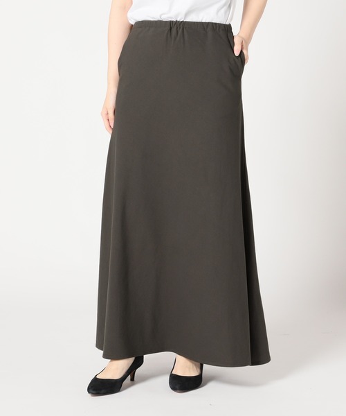 SLOBE IENA（スローブイエナ）の「強撚天竺ロングフレアスカート【ウエストゴム/手洗い可能】◆（スカート・レディース・ブラック/ブラウン・FREE）」の4枚目の写真