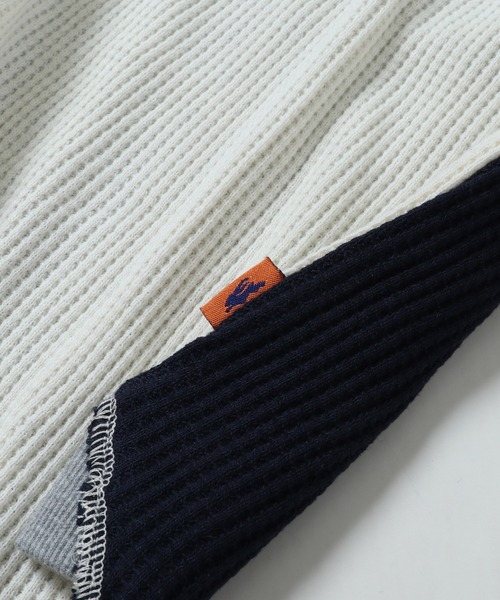 KRIFF MAYER Lady's Collection(クリフメイヤーレディースコレクション)の「サーマルチロリアンパーカー(パーカー・レディース・ブラック/ネイビー/ブラウン/グレー/オフホワイト/カラフル・MEDIUM/LARGE)」の11枚目の写真