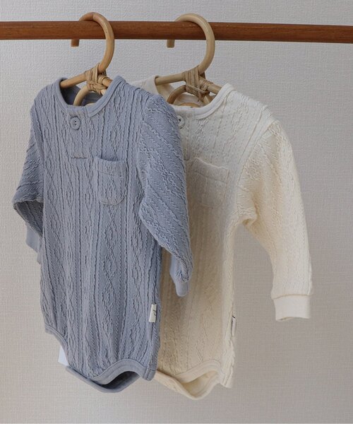 apres les cours（アプレレクール）の「/ケーブルジャガードボディースーツ（肌着・キッズ・アイボリー/サックスブルー・70/80）」の3枚目の写真