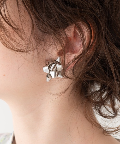 LAYMEE（レイミー）の「Mars rapping earring / マーズラッピング