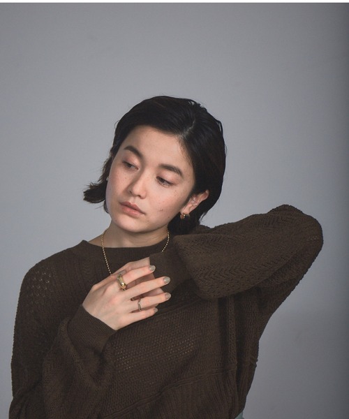 NOMINE(ノミネ)の「【展開店舗限定】透かし編みコンビニット(ニット/セーター・レディース・ブラック/ダークブラウン/レッド/ブルー/アイボリー・フリー)」の1枚目の写真