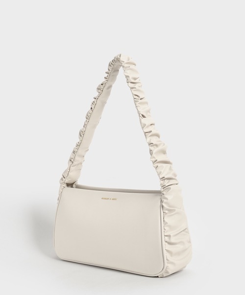 CHARLES & KEITH(チャールズ & キース)の「ライリーラッフルトリム バッグ / Riley Ruffle-Trim Bag(ハンドバッグ・レディース・ダークグリーン/ブラック/オリーブ/クリーム・M)」の11枚目の写真