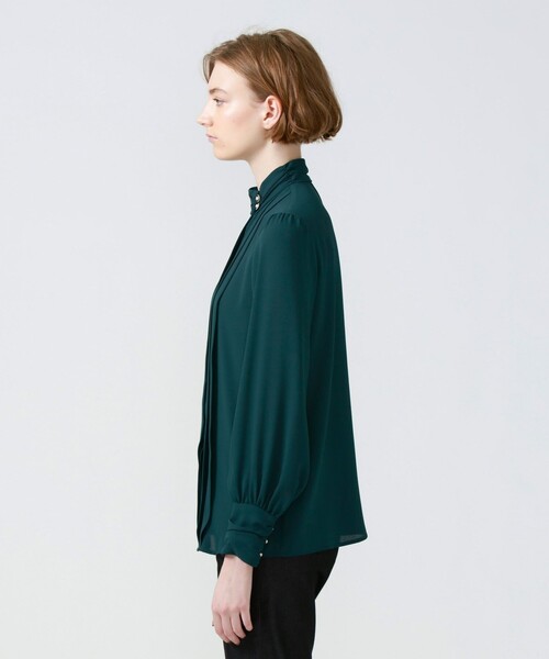 LOVELESS(ラブレス)の「ギャザーネック タックブラウス(シャツ/ブラウス・レディース・オフホワイト/グリーン/ブラック・34/36)」の5枚目の写真