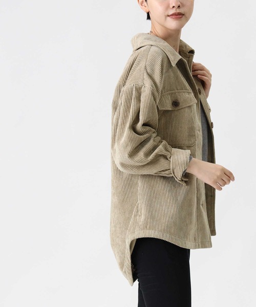 HONEYSUCKLE ROSE（ハニーサックルローズ）の「【HONEYSUCKLE ROSE】コーデュロイシャツアウター（シャツ/ブラウス・レディース・オフホワイト/ブラウン/ライトベージュ・M/L）」の16枚目の写真