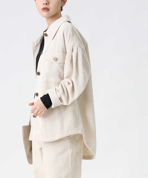 HONEYSUCKLE ROSE（ハニーサックルローズ）の「【HONEYSUCKLE ROSE】コーデュロイシャツアウター（シャツ/ブラウス・レディース・オフホワイト/ブラウン/ライトベージュ・M/L）」の8枚目の写真