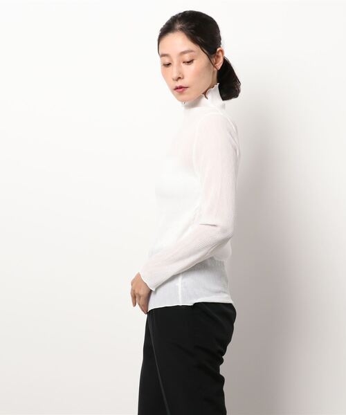 ELVENCE DEUX（エルベンスドゥ）の「シャーリングシアーＨＩＰＯ（Tシャツ/カットソー・レディース・ブラック/オフホワイト/ピンク/ブルー/モカ・FREE）」の6枚目の写真