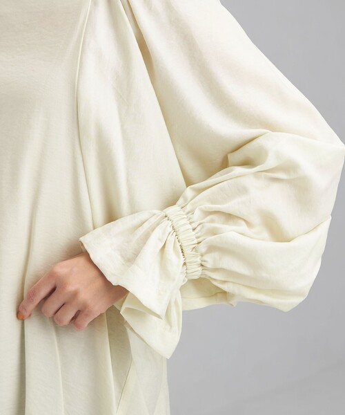 OUTERSUNSET（アウターサンセット）の「【別注】＜OUTERSUNSET life × green label relaxing＞スクエア ネック ブラウス（シャツ/ブラウス・レディース・ブラック/ナチュラル・FREE）」の8枚目の写真