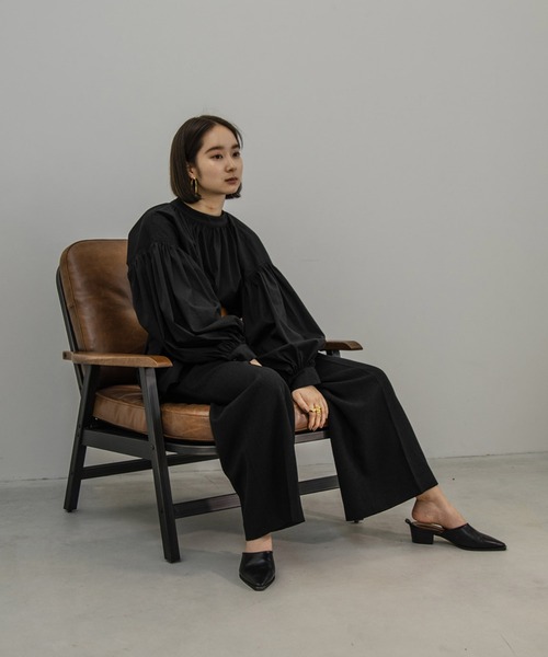 I_am(アイアム)の「tuck design high waist pants(その他パンツ・レディース・ブラック/ブラウン・S/M)」の17枚目の写真