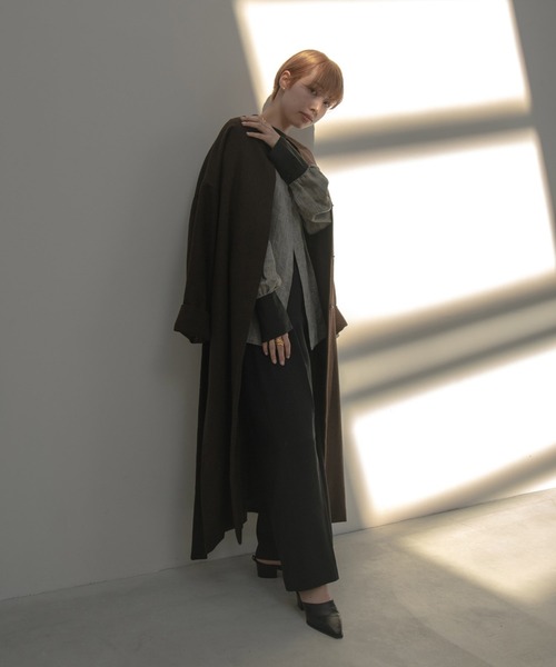 I_am(アイアム)の「tuck design high waist pants(その他パンツ・レディース・ブラック/ブラウン・S/M)」の13枚目の写真