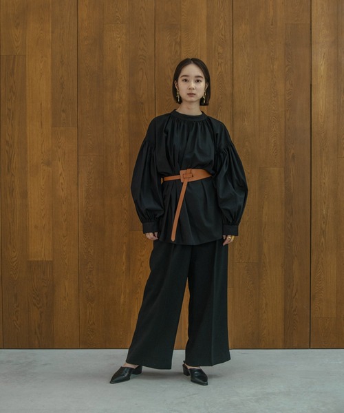 I_am(アイアム)の「tuck design high waist pants(その他パンツ・レディース・ブラック/ブラウン・S/M)」の16枚目の写真