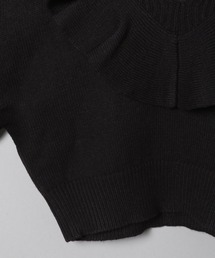 JEANASIS（ジーナシス）の「5Gウェーブフリルショートプルオーバー