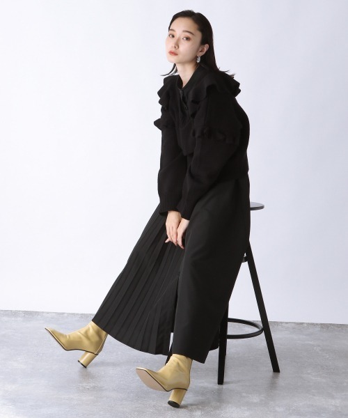 JEANASIS（ジーナシス）の「5Gウェーブフリルショートプルオーバー