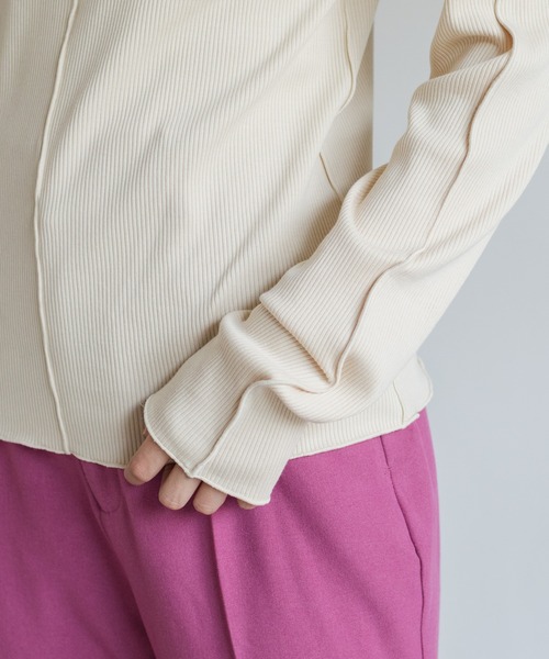 Kastane（カスタネ）の「【WEB限定カラーあり】テレコメロウハイネックロンT（Tシャツ/カットソー・レディース・オフホワイト/オレンジ/パープル/ブラウン/グリーン/ブラック・FREE）」の18枚目の写真