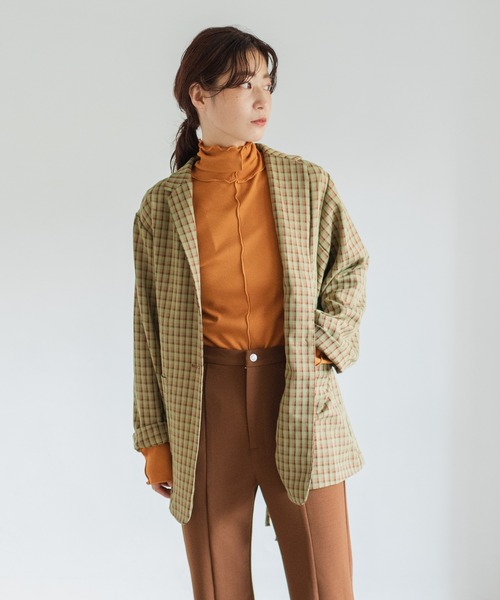 Kastane（カスタネ）の「【WEB限定カラーあり】テレコメロウハイネックロンT（Tシャツ/カットソー・レディース・オフホワイト/オレンジ/パープル/ブラウン/グリーン/ブラック・FREE）」の13枚目の写真