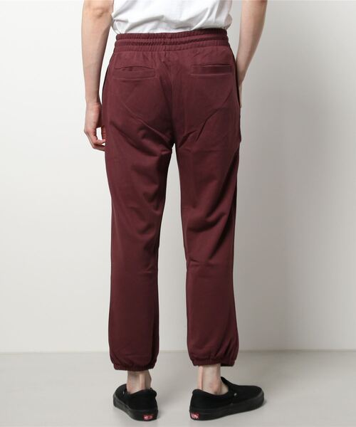 Revo.(レボ)の「280g T/C 裏毛ワンポイントプリント スウェットパンツ(スウェットパンツ・メンズ・ブラック/ホワイト系その他/ライトグレー/グリーン/ネイビー/パープル・LARGE/MEDIUM)」の17枚目の写真