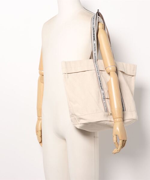 THEATRE PRODUCTS（シアタープロダクツ）の「Market Tote L【idem × BROWN THEATRE PRODUCTS】（ショルダーバッグ・レディース・アイボリー・FREE）」の13枚目の写真