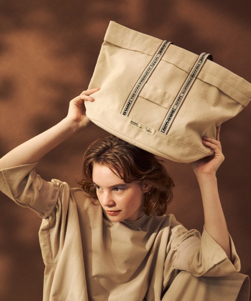 THEATRE PRODUCTS（シアタープロダクツ）の「Market Tote L【idem × BROWN THEATRE PRODUCTS】（ショルダーバッグ・レディース・アイボリー・FREE）」の8枚目の写真