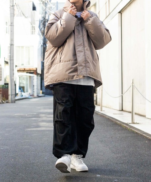 WEGO(ウィゴー)の「WEGO/ボリュームネックパデッドジャケット(ダウンジャケット/コート・メンズ・ブラック/ベージュ・MEDIUM/LARGE)」の14枚目の写真