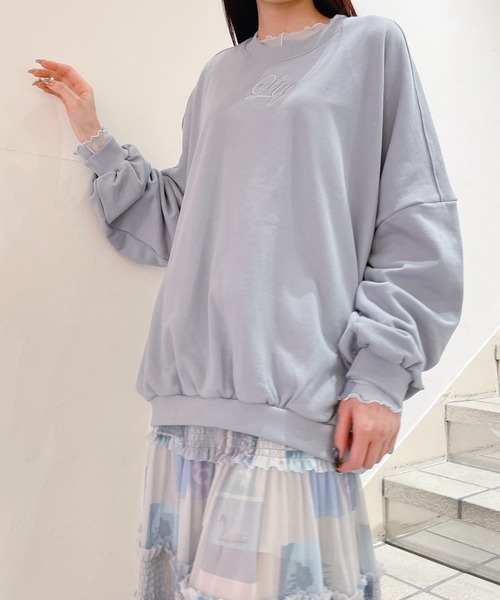 lilLilly（リルリリー）の「エンブロイダリースウェットトップス