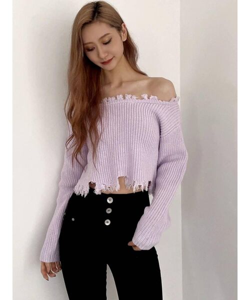 GYDA（ジェイダ）の「グラインダーオフショルニットトップス（ニット/セーター・レディース・オフホワイト/パープル/ベージュ・FREE）」の4枚目の写真