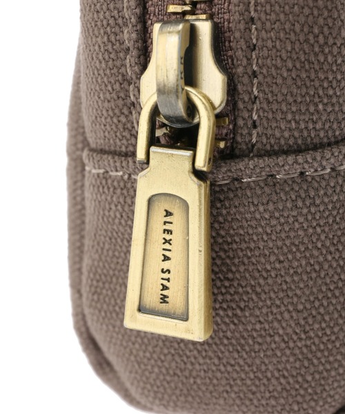 ALEXIA STAM(アリシアスタン)の「Embossed Logo Small Pouch/エンボスロゴスモールポーチ(ポーチ・レディース・ブラウン/ベージュ・FREE)」の8枚目の写真