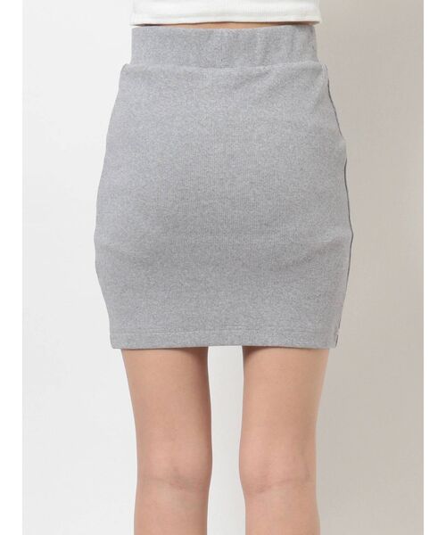 GYDA(ジェイダ)の「テレコタイトスカートライクショートパンツ(スカート・レディース・グレー/ブラック・FREE)」の8枚目の写真