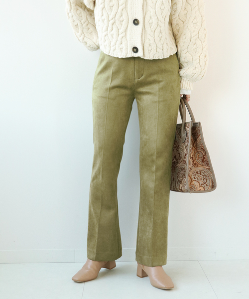 Simplicite(サンプリシテ)の「スリムフレアパンツ◆(その他パンツ・レディース・カーキ/ブラック/アイボリー・38/36)」の1枚目の写真