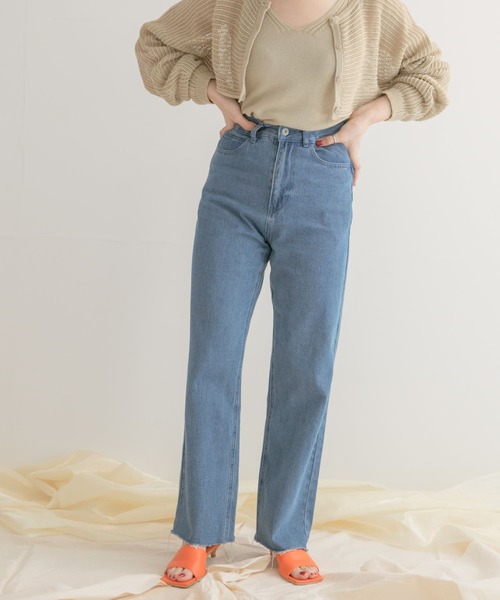 ITEMS URBANRESEARCH(アイテムズ アーバンリサーチ)の「デニムストレートパンツ(デニムパンツ・レディース・アイボリー/インディゴブルー/ブラック・MEDIUM/SMALL)」の3枚目の写真