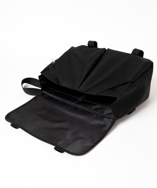 WEGO（ウィゴー）の「WEGO/メッセンジャーバッグ（ショルダーバッグ・メンズ・ブラック・FREE）」の2枚目の写真