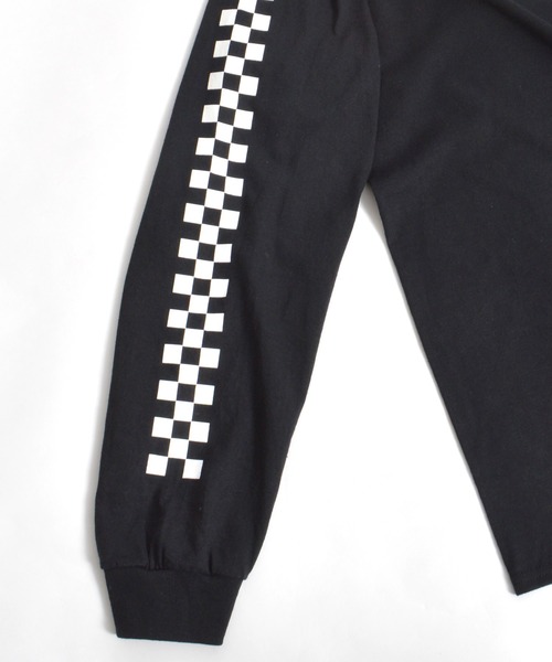 VANS（バンズ）の「別注：VANS/ヴァンズ OTW&Checker L/S T-Shirts ロゴプリントロンT 袖プリント（Tシャツ/カットソー・メンズ・ホワイト/ブラック/ピンク/ブルー・S/M/L）」の9枚目の写真