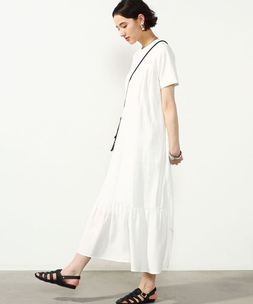 NOLLEY’S(ノーリーズ)の「◇【WEB限定】布帛切り替えティアードカットワンピース(ワンピース・レディース・ブラック/オフホワイト/オリーブ/インディゴブルー・FREE)」の5枚目の写真