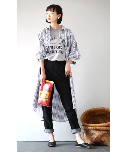 e-zakkamania stores（イーザッカマニアストアーズ）の「ストライプ柄 パフスリーブ シャツワンピース（シャツワンピース・レディース・ホワイト/ネイビー・M）」の6枚目の写真