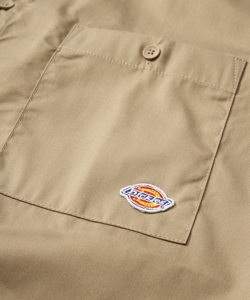 Dickies(ディッキーズ)の「【DICKIES/ディッキーズ】ツイルクレリックワークシャツ ビッグシルエット(シャツ/ブラウス・メンズ・ベージュ/アイボリー/ブラック/グリーン・LARGE/X-LARGE/MEDIUM)」の7枚目の写真