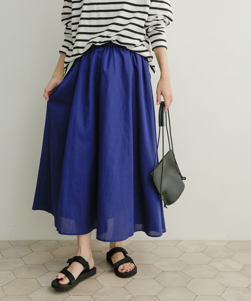 URBAN RESEARCH DOORS（アーバンリサーチドアーズ）の「『UR TECH Smart Linen Touch』カラーフレアスカート（スカート・レディース・ロイヤルブルー/イエロー系その他/グリーン・MEDIUM）」の8枚目の写真