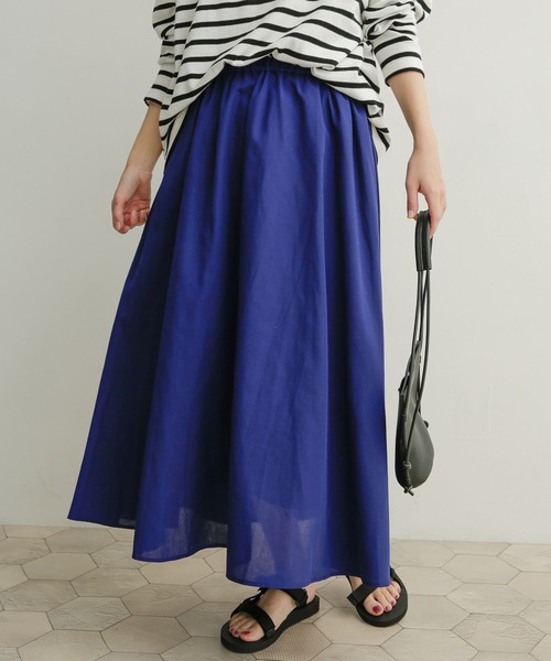 URBAN RESEARCH DOORS（アーバンリサーチドアーズ）の「『UR TECH Smart Linen Touch』カラーフレアスカート（スカート・レディース・ロイヤルブルー/イエロー系その他/グリーン・MEDIUM）」の9枚目の写真