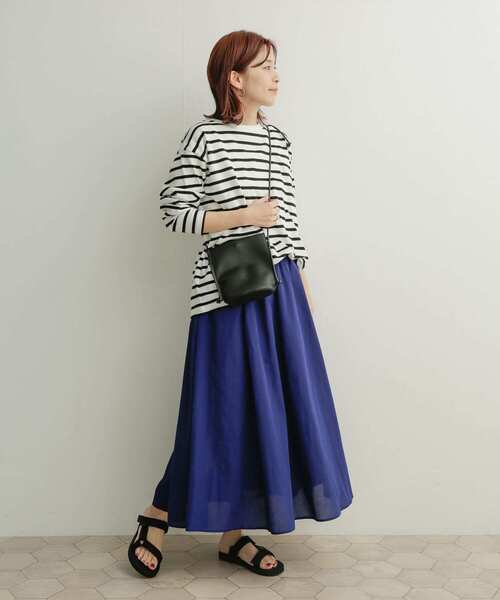 URBAN RESEARCH DOORS（アーバンリサーチドアーズ）の「『UR TECH Smart Linen Touch』カラーフレアスカート（スカート・レディース・ロイヤルブルー/イエロー系その他/グリーン・MEDIUM）」の12枚目の写真