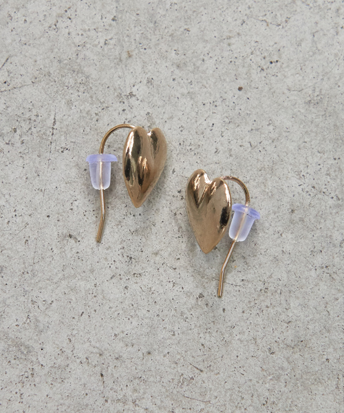 NOMINE（ノミネ）の「ハートピアス（ピアス（両耳用）・レディース・シルバー/ゴールド・フリー）」の4枚目の写真