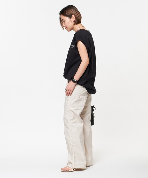 AMERICANA（アメリカーナ）の「・【AMERICANA/アメリカーナ】エンブロイダリーTシャツ（Tシャツ/カットソー・レディース・ホワイト/ブラック/カーキ/サックスブルー・FREE）」の19枚目の写真