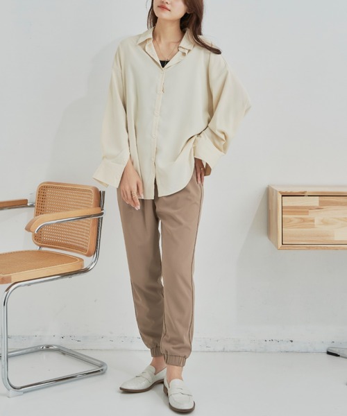 CLEARIMPRESSION （クリアインプレッション）の「マットポリエステルジョガーパンツ（その他パンツ・レディース・ブラック/モカ・FREE）」の10枚目の写真