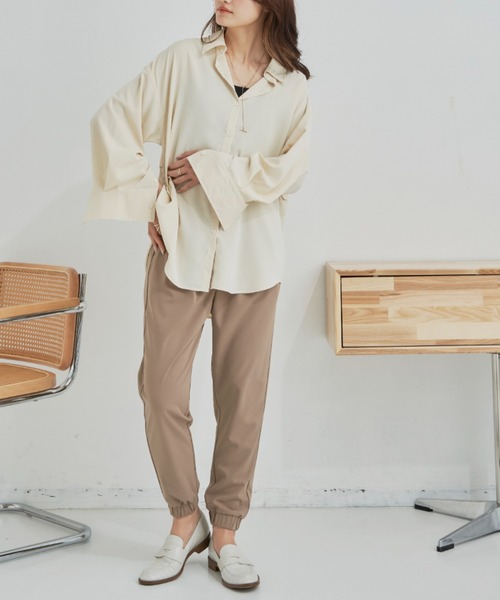 CLEARIMPRESSION （クリアインプレッション）の「マットポリエステルジョガーパンツ（その他パンツ・レディース・ブラック/モカ・FREE）」の11枚目の写真