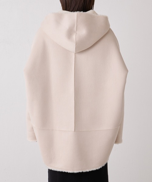 Lui's（ルイス）の「フェイクムートンコクーンフードコート（ムートンコート・レディース・グレー/ブルー/アイボリー・FREE）」の21枚目の写真