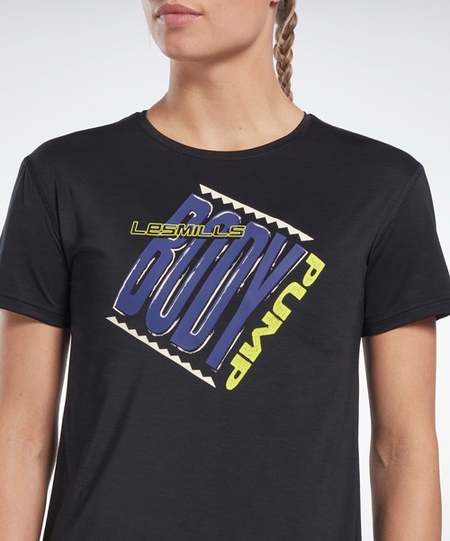 Reebok（リーボック）の「レズミルズR ボディ パンプR アクティブチル アスレチック Tシャツ  / Les MillsR BodyPumpR ACTIVCHILL Athletic Tee （Tシャツ/カットソー・レディース・ブラック・LARGE/MEDIUM/SMALL/X-SMALL/X-LARGE）」の4枚目の写真